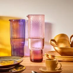 Twentyfour Krug Rori - Klarglas - Lila / Transparent -Kannen & Krüge Verkaufsgeschäft 1000263298 210430 15013100057 DETAILS P000000001000263298