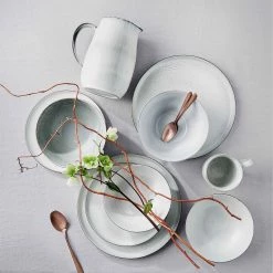 Butlers Karaffe HENLEY - Steingut - Grau -Kannen & Krüge Verkaufsgeschäft 1000332749 220215 022 MOOD DETAILS P000000001000332749 mood