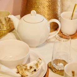 Butlers Teekanne PURO - Porzellan - Weiß -Kannen & Krüge Verkaufsgeschäft 1000337023 220225 022 MOOD DETAILS P000000001000337023 mood