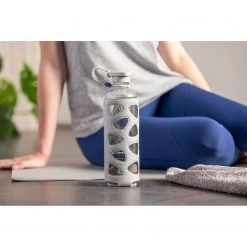 Leonardo Trinkflasche In Giro I - Kristallglas - Grau -Kannen & Krüge Verkaufsgeschäft 1000347004 220510 021 MOOD DETAILS P000000001000347004 mood